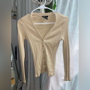 Small Long sleeve button up sweater